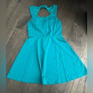 Express‎ dress teal medium